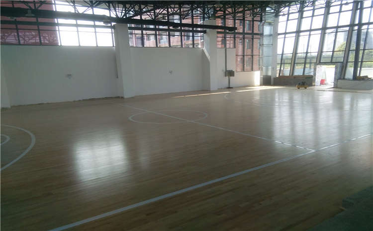 室內籃球實木運動地板多少錢